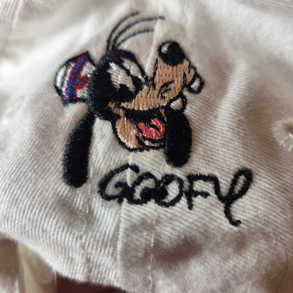 Disney cruise hat - Picture 3 of 7